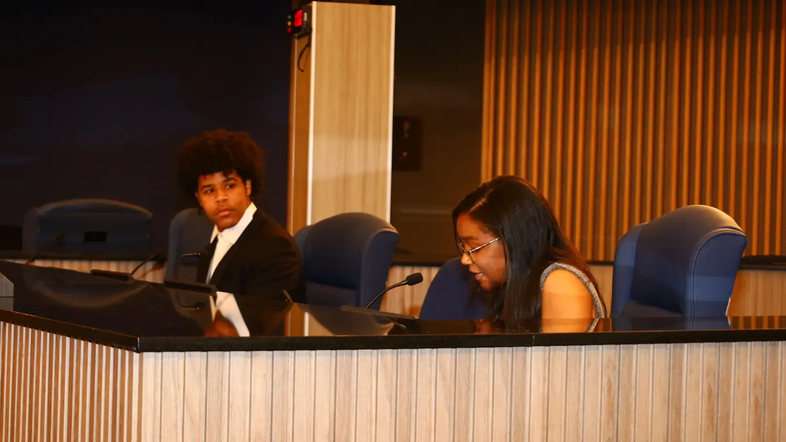 Virtutem Populo students at work.
